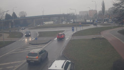 Křižovatka ulic Velká Dlážka a Polní