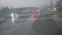 Křižovatka ulic Velká Dlážka a Polní