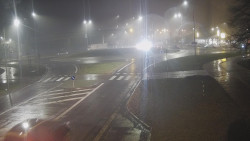 Křižovatka ulic Velká Dlážka a Polní