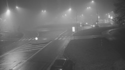 Křižovatka ulic Velká Dlážka a Polní