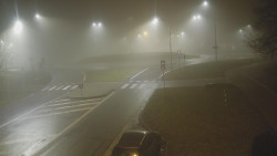 Křižovatka ulic Velká Dlážka a Polní