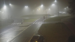 Křižovatka ulic Velká Dlážka a Polní