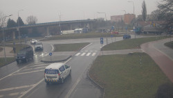 Křižovatka ulic Velká Dlážka a Polní