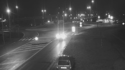 Křižovatka ulic Velká Dlážka a Polní