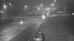 Křižovatka ulic Velká Dlážka a Polní