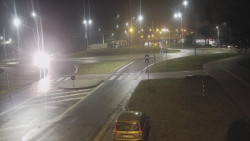 Křižovatka ulic Velká Dlážka a Polní