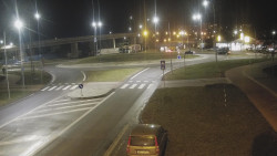 Křižovatka ulic Velká Dlážka a Polní