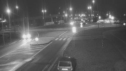 Křižovatka ulic Velká Dlážka a Polní