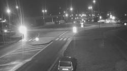 Křižovatka ulic Velká Dlážka a Polní