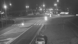 Křižovatka ulic Velká Dlážka a Polní