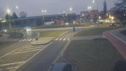 Křižovatka ulic Velká Dlážka a Polní