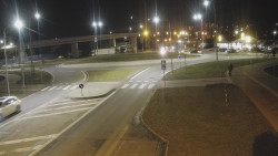 Křižovatka ulic Velká Dlážka a Polní