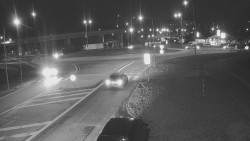 Křižovatka ulic Velká Dlážka a Polní