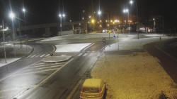 Křižovatka ulic Velká Dlážka a Polní