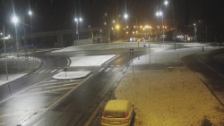 Křižovatka ulic Velká Dlážka a Polní