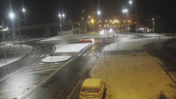 Křižovatka ulic Velká Dlážka a Polní