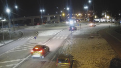 Křižovatka ulic Velká Dlážka a Polní