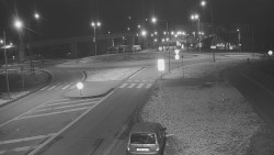 Křižovatka ulic Velká Dlážka a Polní