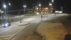 Křižovatka ulic Velká Dlážka a Polní