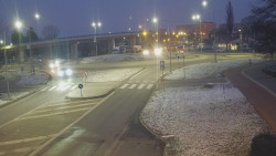 Křižovatka ulic Velká Dlážka a Polní