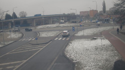 Křižovatka ulic Velká Dlážka a Polní