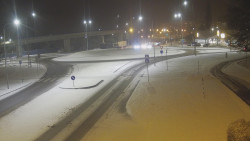 Křižovatka ulic Velká Dlážka a Polní