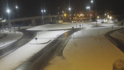 Křižovatka ulic Velká Dlážka a Polní