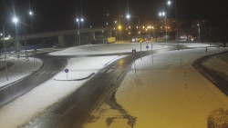 Křižovatka ulic Velká Dlážka a Polní