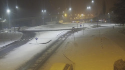 Křižovatka ulic Velká Dlážka a Polní