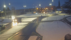 Křižovatka ulic Velká Dlážka a Polní