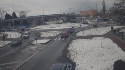 Křižovatka ulic Velká Dlážka a Polní