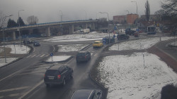 Křižovatka ulic Velká Dlážka a Polní