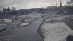 Křižovatka ulic Velká Dlážka a Polní