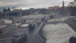 Křižovatka ulic Velká Dlážka a Polní