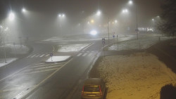 Křižovatka ulic Velká Dlážka a Polní