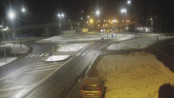 Křižovatka ulic Velká Dlážka a Polní