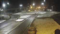 Křižovatka ulic Velká Dlážka a Polní