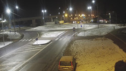 Křižovatka ulic Velká Dlážka a Polní