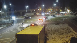 Křižovatka ulic Velká Dlážka a Polní