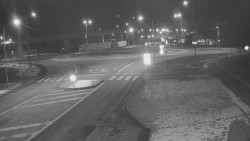 Křižovatka ulic Velká Dlážka a Polní