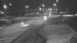 Křižovatka ulic Velká Dlážka a Polní