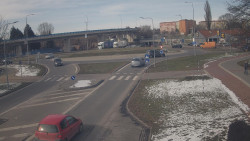 Křižovatka ulic Velká Dlážka a Polní