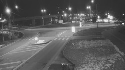 Křižovatka ulic Velká Dlážka a Polní