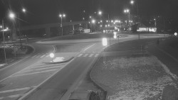 Křižovatka ulic Velká Dlážka a Polní