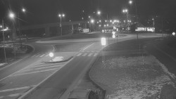 Křižovatka ulic Velká Dlážka a Polní