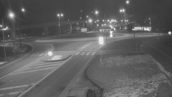 Křižovatka ulic Velká Dlážka a Polní