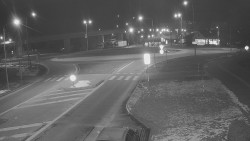 Křižovatka ulic Velká Dlážka a Polní