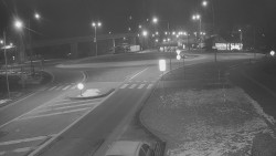 Křižovatka ulic Velká Dlážka a Polní