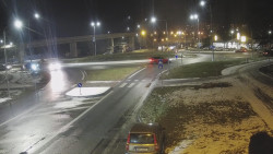 Křižovatka ulic Velká Dlážka a Polní