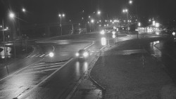 Křižovatka ulic Velká Dlážka a Polní